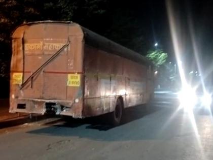 Misappropriation of 9 thousand 400 kg of rice from cheap grain shop, bus of ST corporation used in the crime | स्वस्त धान्य दुकानातील ९ हजार किलो तांदळाचा अपहार, गुन्ह्यात वापरली एसटी महामंडळाची बस