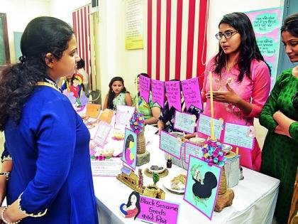 Breast milk is the baby's nectar: display milk increase products | आईचे दुध हेच बाळाचे अमृत : दुग्धवृद्धीजन्य पदार्थांचे प्रदर्शन