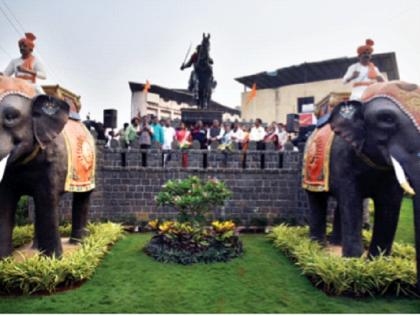 Dedication of Equestrian Statue of Chhatrapati Shivaji Maharaj at Panvel | छत्रपती शिवाजी महाराजांच्या अश्वारूढ पुतळ्याचे लोकार्पण, पनवेलमध्ये कार्यक्रम