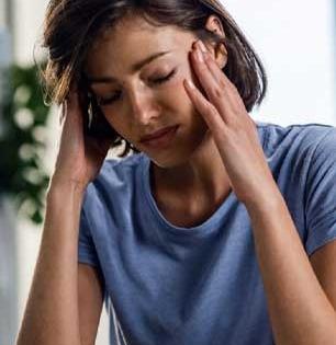 मानसिक ताण वाढवणारे हार्मोन वाढले कसे ओळखाल? पाहा 'ही' लक्षणं आणि वेळीच व्हा सावध