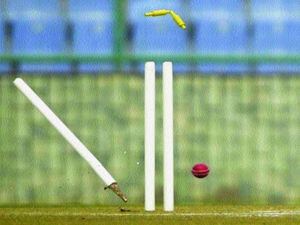 Nagaland continued to chase down only two runs, while Kerala managed to score only 299 balls | केवळ २ धावांमध्ये नागालँडचा संघ बाद, केरळने तब्बल २९९ चेंडू राखून मारली बाजी