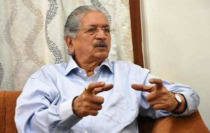 Nanar oil refinery project would never happen in Raigad says Subhash Desai | नाणारचा तेल शुद्धीकरण प्रकल्प रायगडमध्ये कधी होणारच नव्हता - सुभाष देसाई