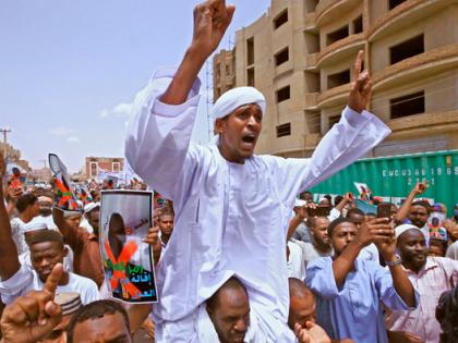 What causes the anger of Sudanese youth? | सुदानी तारूण्याच्या संतापाचं कारण काय?