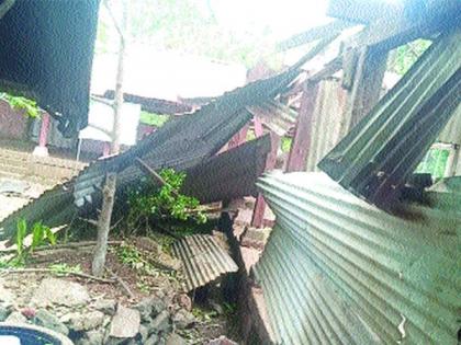 Sudhagad fort was severely damaged by the storm | सुधागड किल्ल्याचे झाले वादळामुळे प्रचंड नुकसान