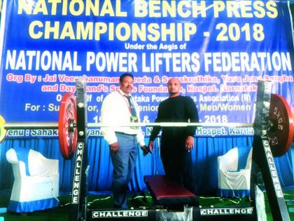 Sudhir Pradhan wins silver lifting in Power Lifting competition! | अकोल्याचे सुधीर प्रधान यांना पॉवर लिफ्टिंग स्पर्धेत रौप्य पदक!