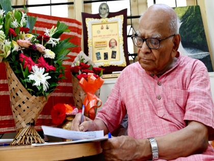 Regret of not being able to learn Sanskrit: Sudhir Rasal | ‘समीक्षेची प्रतिमासृष्टी’ निर्माण करणाऱ्या ‘रसाळ’ मनाला संस्कृत शिकता न आल्याची खंत