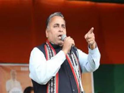 The company has data, so why not want a country? Sunil Deodhar | कंपनीचा डेटा असतो, मग देशाचा का नको ? सुनील देवधर 