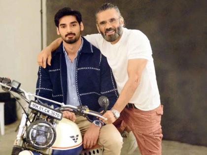 Sunil Shetty bought a new property in Mumbai with ahan shetty worth of 8.01cr | सुनील शेट्टीने लेकासोबत मुंबईत खरेदी केली नवी प्रॉपर्टी, किंमत आहे तब्बल...