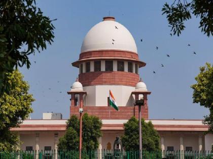 Secretly recorded telephonic conversation of a spouse is admissible evidence in a matrimonial dispute case, Supreme Court's big decision | पती-पत्नी वादात कॉल रेकॉर्डिंग पुरावा म्हणून ग्राह्य धरणार; सुप्रीम कोर्टाचा मोठा निर्णय Secretly recorded telephonic conversation of a spouse is admissible evidence in a matrimonial dispute case, Supreme Court's big decision | पती-पत्नी वादात कॉल रेकॉर्डिंग पुरावा म्हणून ग्राह्य धरणार; सुप्रीम कोर्टाचा मोठा निर्णय