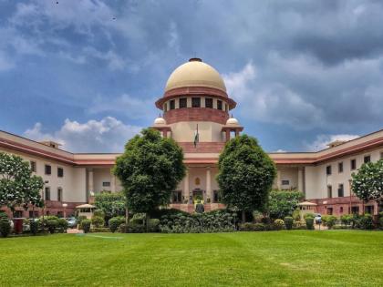 No toll collection on pothole-riddled, jammed highways: Supreme Court | Toll: खराब रस्त्यांवर टोल नाही; सर्वोच्च न्यायालयाचा ऐतिहासिक निर्णय!