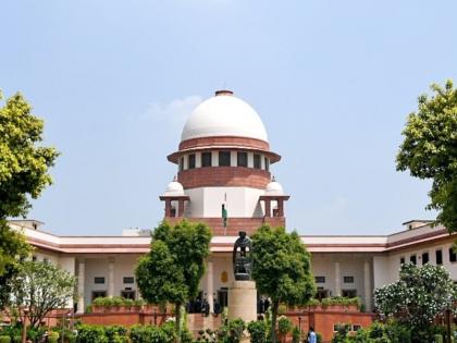 Do not give political color to conversion; The Supreme Court said that the next hearing will be on February 7 | धर्मांतराला राजकीय रंग देऊ नका; सर्वोच्च न्यायालयाने सुनावले, पुढील सुनावणी ७ फेब्रुवारीला