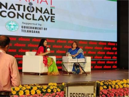 rahul gandhi will never apologise said supriya sreenet in lokmat parliamentary awards national conclave | Lokmat Parliamentary Awards: राहुल गांधी कधीच माफी मागणार नाहीत : सुप्रिया श्रीनेत