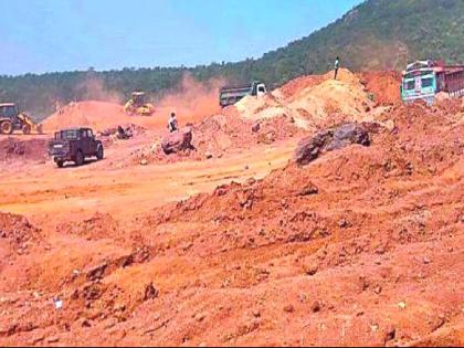 First report the illegal sale of iron ore in Surajgarh to the government; HC direction to the petitioner | सूरजागडमधील लोह खनिजाच्या अवैध विक्रीची आधी सरकारकडे तक्रार करा; हायकोर्टाचे याचिकाकर्त्यांना निर्देश