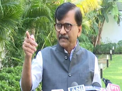 Rashmi Thackeray meets PM Narendra Modi?; Sanjay Raut was target BJP, Shivsena | रश्मी ठाकरेंनी पंतप्रधान मोदींची भेट घेतली?; विरोधकांच्या दाव्यावर राऊत कडाडले