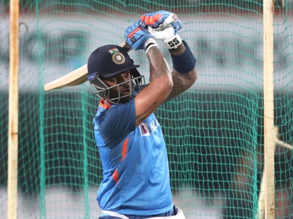 India star Suryakumar Yadav registers career-high rating on the updated ICC Men's T20I Batting Rankings | सूर्यकुमार यादवला तिसऱ्या सामन्यापूर्वी मिळाली गुड न्यूज; आयसीसीने कौतुकाने पाठ थोपटली 