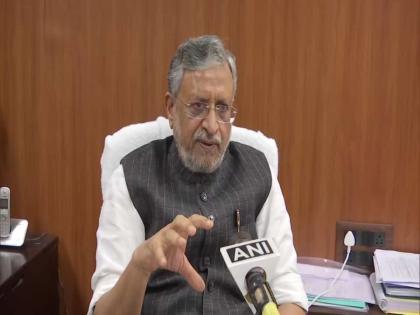 bjp wants liquor on permit in bihar sushil modi demands to implement gujarat pattern | बिहारमध्ये भाजपला हवी परमिटवर दारू; गुजरात पॅटर्न राबविण्याची सुशील मोदी यांची मागणी