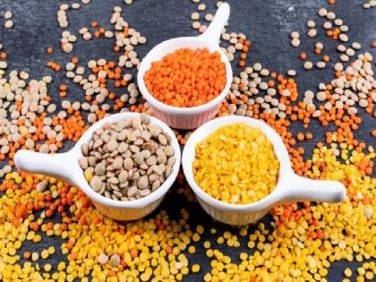 lentils are dominated by large companies, which store the raw material | डाळींवर मोठ्या कंपन्यांचे वर्चस्व, कच्चा मालाची करतात साठवणूक