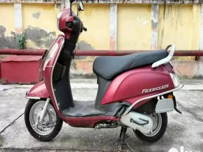 Second Hand Suzuki Access 125 In 25 Thousand Know Complete Details Of Engine And Mileage With Offer | Suzuki Access 125 घ्यायची असेल तर 'या' ठिकाणी मिळेल 25 ते 35 हजारांमध्ये; वाचा काय आहे ऑफर?