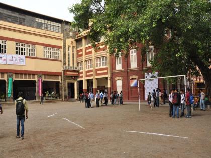 75% marks compulsory for students of Adarsh School | आदर्श शाळेतील विद्यार्थ्यांना ७५ टक्के गुण अनिवार्य