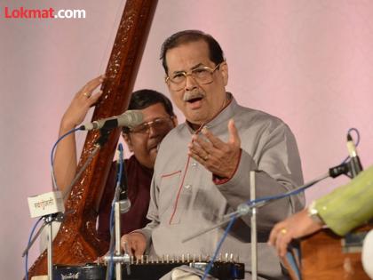 Sawai Gandharva Bhimsen Mahotsav 2024 Swarayajna of Sawai Mahotsav begins; Great response from fans on the first day | Sawai Gandharva Bhimsen Mahotsav 2024: ‘सवाई महोत्सवा’च्या स्वरयज्ञास प्रारंभ;पहिल्याच दिवशी रसिकांचा उत्तम प्रतिसाद Sawai Gandharva Bhimsen Mahotsav 2024 Swarayajna of Sawai Mahotsav begins; Great response from fans on the first day | Sawai Gandharva Bhimsen Mahotsav 2024: ‘सवाई महोत्सवा’च्या स्वरयज्ञास प्रारंभ;पहिल्याच दिवशी रसिकांचा उत्तम प्रतिसाद
