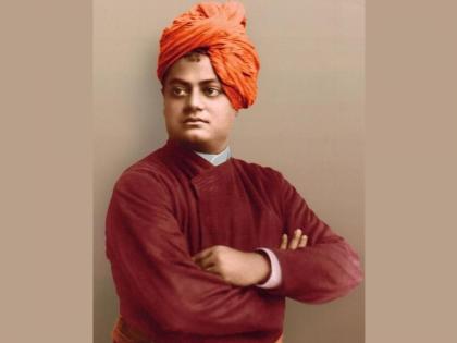 Swami Vivekananda's thought paves the way for universal brotherhood says Makaranda Mule | स्वामी विवेकानंद यांच्या विचाराने विश्व बंधुत्वाचा मार्ग प्रशस्त - मकरंद मुळे