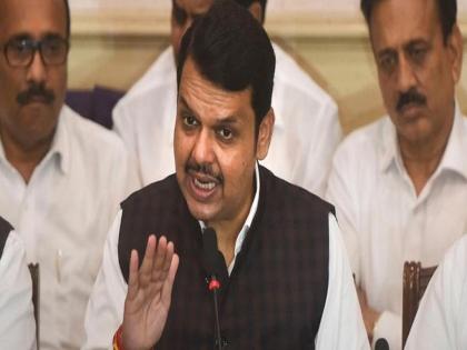 Devendra Fadnavis targeted Uddhav Thackeray alleging the Covid center scam. | काय आहे कोविड जम्बो सेंटर घोटाळा?; देवेंद्र फडणवीसांनी उलगडून सांगितले