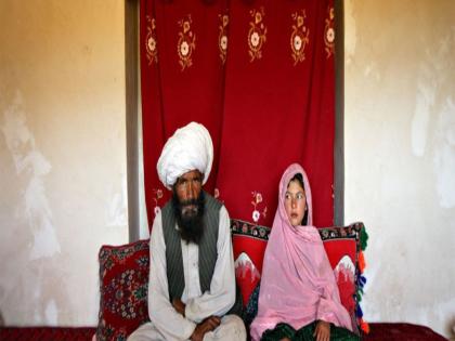 6-year-old 'bride', 45-year-old 'groom'! Afghanistan real incident | ६ वर्षांची ‘दुल्हन’, ४५ वर्षांचा ‘दुल्हेराजा’! हा भातुकलीचा खेळ नाही तर जळजळीत वास्तव