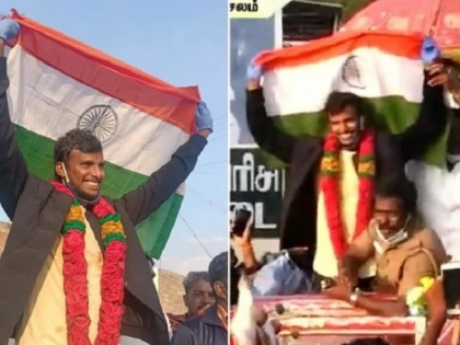 Indian Pacer T Natarajan Returned To The Country, Received A Warm Welcome On Chariot In The Village, Waved The Tricolor | टी नटराजनचे शाही स्वागत; वीरू म्हणतो, 'स्वागत नहीं करोगे?'