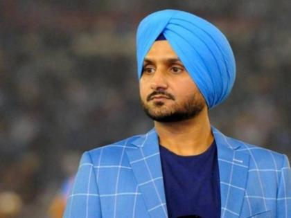 India Playing XI vs Pakistan, T20 World Cup 2022 : Harbhajan Singh reveals his playing XI; no place for R Ashwin, Harshal Patel | India Playing XI vs Pakistan : हरभजन सिंगने निवडली प्लेइंग इलेव्हन; रोहितही विचार करणार नाही अशा खेळाडूंना ठेवले बाहेर 