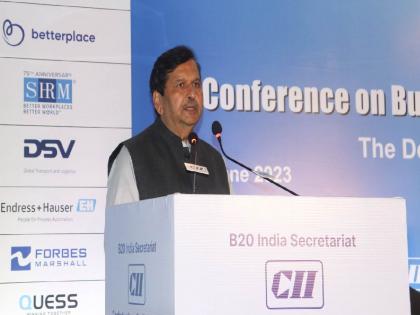 Skill development should be concentrated in rural areas: Mangal Prabhat Lodha | कौशल्य विकास ग्रामीण भागात केंद्रित व्हायला हवा : मंगल प्रभात लोढा