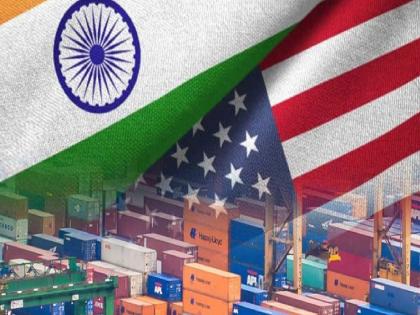 Focus on domestic products! Do not buy and sell foreign goods; Resolution passed in traders' meeting | स्वदेशीवर भर! विदेशी मालाची खरेदी-विक्री करू नका; व्यापाऱ्यांच्या बैठकीत ठराव पारित