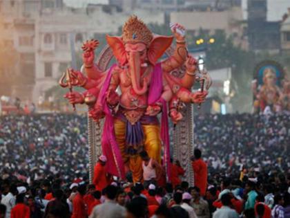 anant chaturdashi ganesh utsav ganpati visarjan 2023 lalbaugcha raja ganesh galli chinchpoklicha chintamani mumbai live updates | LIVE: जुहू चौपाटीवर विसर्जनाला गालबोट, १६ वर्षीय मुलाचा बुडून मृत्यू