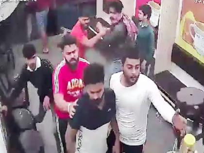 video of vandalism and fight in shop for demanding 9 rupees for tea goes viral gurugram haryana | Video - धक्कादायक! फक्त 9 रुपयांवरून झालेला वाद टोकाला गेला; चहाच्या दुकानाची तोडफोड