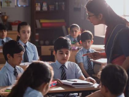 'गुरुजन' इतके क्रूर होऊच कसे शकतात? आपण फार मोठी जोखीम स्वीकारतो आहोत