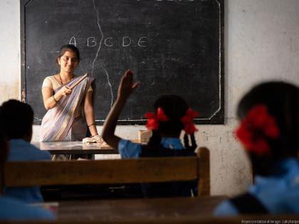 Article: Why can't we appreciate our teachers? | लेख: आपल्याला आपल्या शिक्षकांची कदर का करता येत नाही?