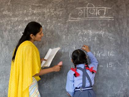 Election work for teachers 2 days a week, this is just a gimic: Criticism of teachers | शिक्षकांना आठवड्यातून २ दिवस निवडणूक काम, ही तर निव्वळ धूळफेक : शिक्षकांची टीका