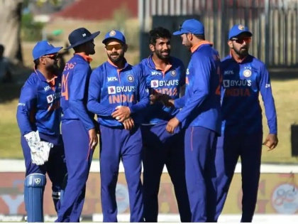 IND vs SA 3rd ODI Live Updates Scorecard Commentary Live Streaming Wickets Team India Playing XI | India vs South Africa 3rd ODI: भारताची टॉस जिंकून प्रथम गोलंदाजी; टीम इंडियात ४ मोठे बदल, पाहा Playing XI