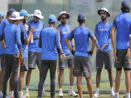 Team India's salary will increase, with Kohli and Dhoni discussions | टीम इंडियाची पगारवाढ होणार, कोहली-धोनीसोबत झाली चर्चा