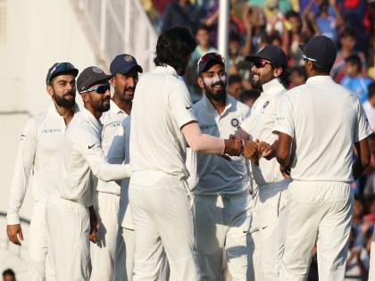 Virat Kohli's double hundred, ahead of India's victory, Sri Lanka's backfoot | कोहलीचं विराट द्विशतक, भारताची विजयाच्या दिशेनं आगेकूच, श्रीलंका बॅकफूटवर