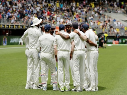 India vs Australia 3rd Test: Visitors drop both openers; Mayank Agarwal, Ravindra Jadeja part of MCG clash | IND vs AUS 3rd Test : भारताने दोन्ही सलामीवीरांना दिला डच्चू; मयांकसोबत डावाची सुरुवात करणार कोण? 