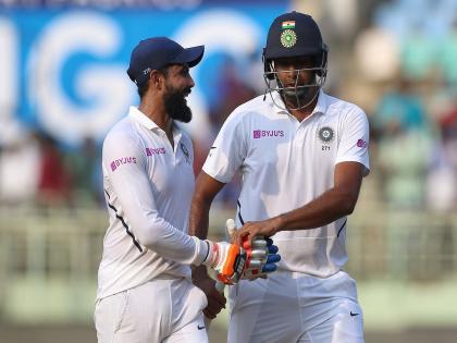 India vs South Africa, 1st Test : Virat Kohli has called his batsmen back, Team India has declared their innings on 502/7 | India vs South Africa, 1st Test : दुसऱ्या दिवशी 300 धावा जोडून टीम इंडियानं केला डाव घोषित