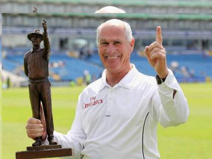 Former umpire Rudi Koertzen passed away in Car Crash, he has officiated 331 matches as an umpire in International cricket | Rudi Koertzen : दिग्गज अम्पायर रुडी कर्टझन यांचे अपघातात निधन, ३३१ आंतरराष्ट्रीय क्रिकेटमध्ये केली होती पंचगिरी!  