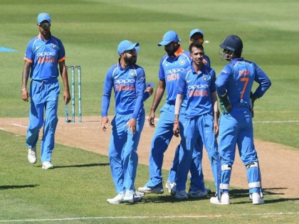 India vs New Zealand 2nd ODI: Predicting Virat Kohli and Co's playing XI for Bay Oval clash | India vs New Zealand 2nd ODI: हार्दिक पांड्याच्या एन्ट्रीमुळे दुसऱ्या सामन्यात भारतीय संघात बदल, कोण IN, कोण OUT?