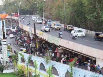 A majority of votes along with the break of Ganesh tekadi flyover in Nagpur | नागपुरातील टेकडी गणेश उड्डाणपूल तोडण्याच्या बाजूने बहुमत