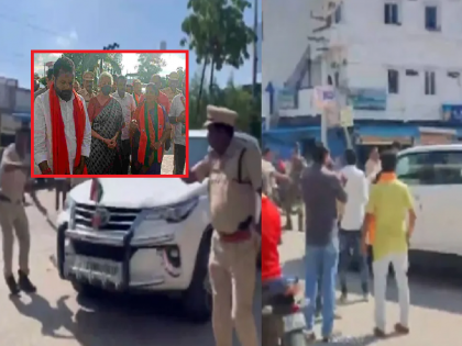 ongress supporters attempted to block the route of convoy of Union Finance Minister Nirmala Sitharaman in Kamareddy, Telangana | तेलंगणात काँग्रेसचा राडा; अर्थमंत्र्यांचा ताफा अडवण्याचा प्रयत्न, भाजप कार्यकर्त्यांसोबत बाचाबाची