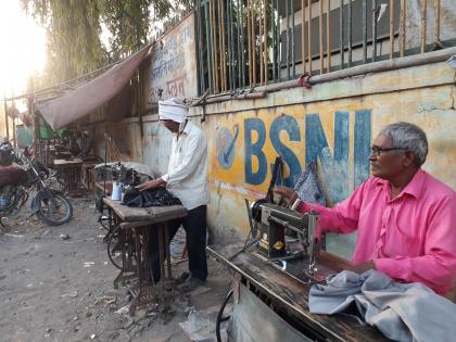  The third generation of the telors in sawatram chawl also neglected | सावतराम चाळीतील शिवनकाम करणाऱ्यांची तिसरी पिढीही उपेक्षित  