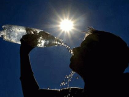 the temprature in the metropolis crossed 37 degrees celsius mumbaikars shocked by rising temperature after pre monsoon rains | महानगराचा पारा ३७ अंश सेल्सिअस पार; मान्सूनपूर्व पावसाने वाढले तापमान, मुंबईकर हैराण!