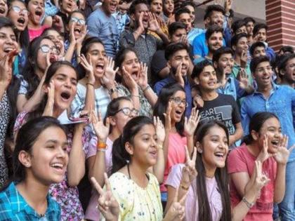 SSC Result 2025: Beed topped the 10th board exam in division | बारावीनंतर 10वी बोर्ड परिक्षेतही बीड जिल्हा विभागात अव्वल, मुलींनी मारली बाजी SSC Result 2025: Beed topped the 10th board exam in division | बारावीनंतर 10वी बोर्ड परिक्षेतही बीड जिल्हा विभागात अव्वल, मुलींनी मारली बाजी