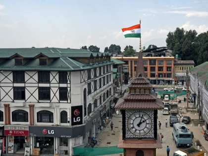 Significant decline in terror attacks in Kashmir, peace restored for the second time in two decades | नंदनवन झाले पुन्हा शांत! काश्मिरातील दहशतवादी हल्ल्यांत लक्षणीय घट Significant decline in terror attacks in Kashmir, peace restored for the second time in two decades | नंदनवन झाले पुन्हा शांत! काश्मिरातील दहशतवादी हल्ल्यांत लक्षणीय घट