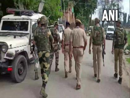 J-K: Terrorists open fire at Police, CRPF in Anantnag; one police personnel injured | जम्मू-काश्मीरमध्ये पुन्हा दहशतवादी हल्ला, पोलीस पथकाला केले लक्ष्य, एक जण जखमी